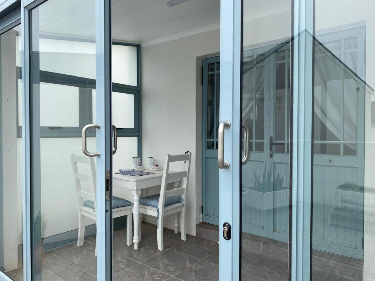 Homestay Aircon 63 On Coral Langebaan
